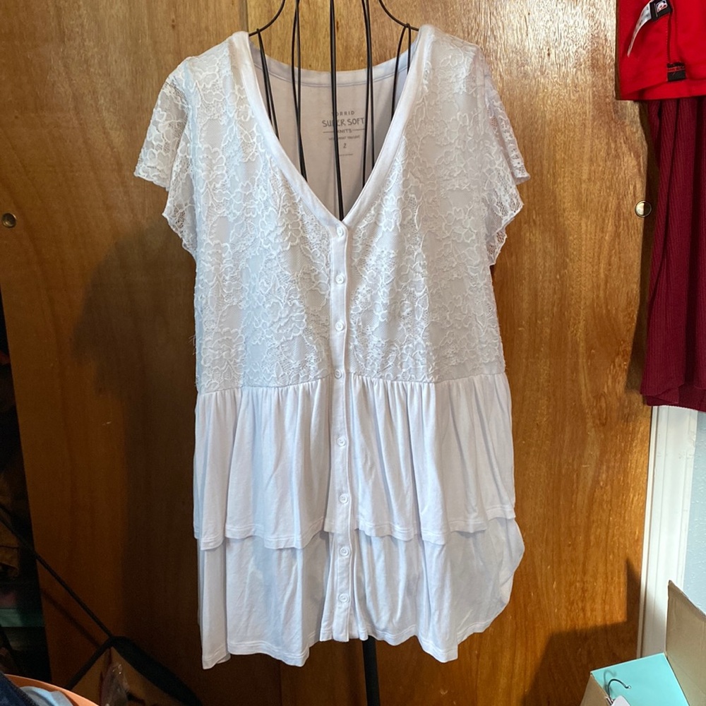 Half lace layered shirt